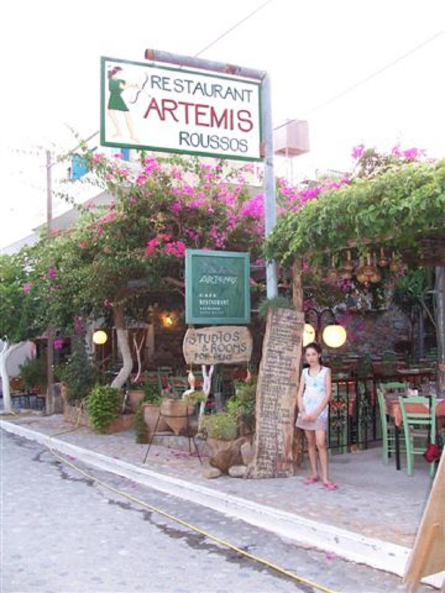 Artemis Studios Agia Ruméli Exterior foto
